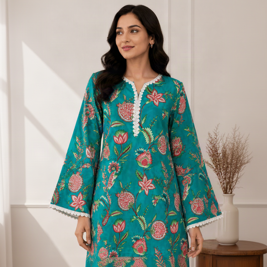 Turquoise kurta with white farshi