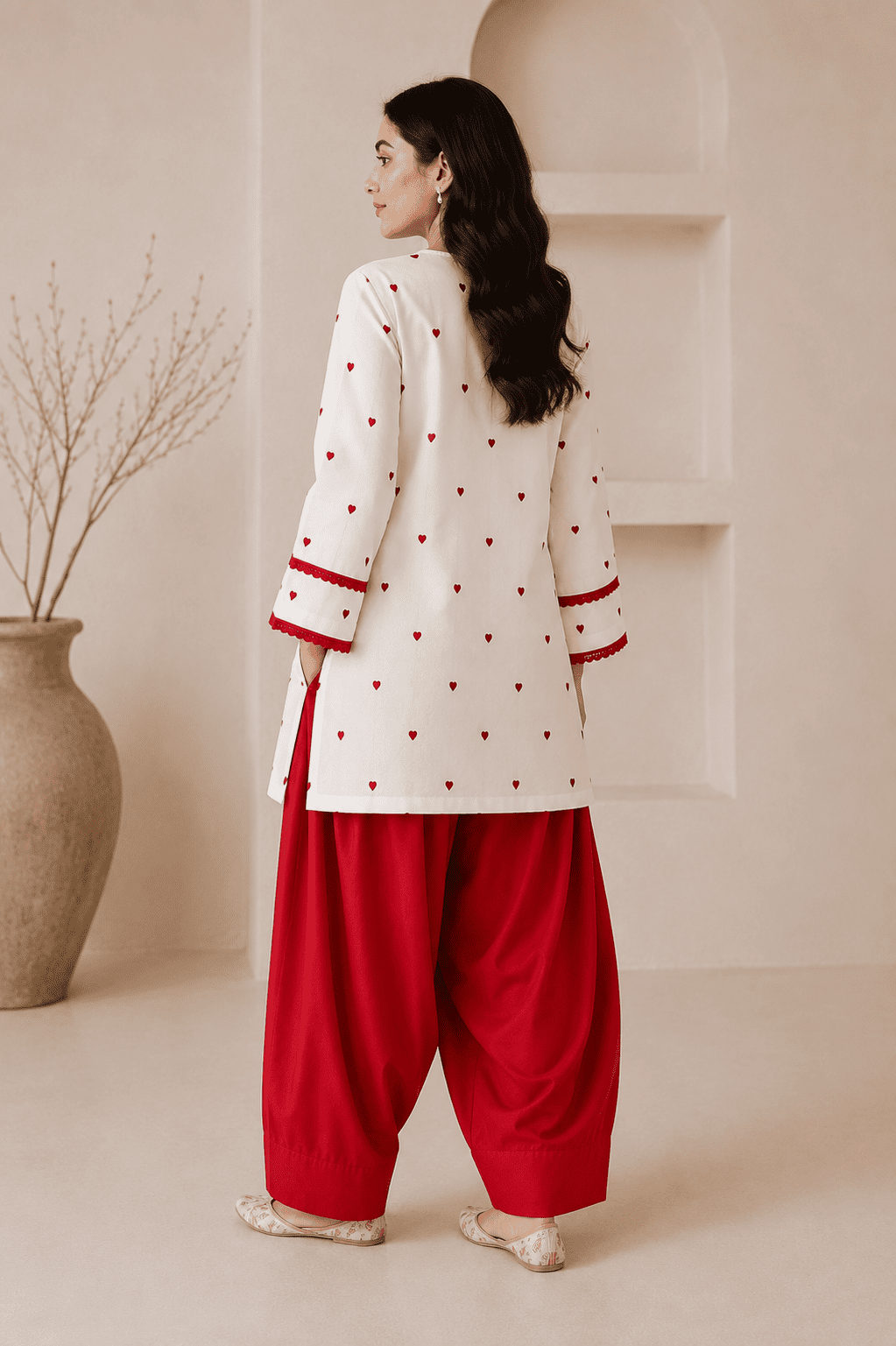 Red heart kurta with farshi